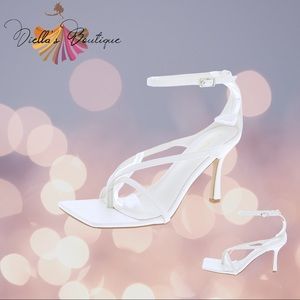 White strappy heels square toe ankle strap high heel sandal sz 10